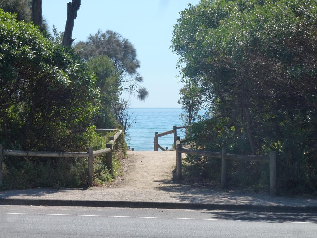 Dromana Beach Getaway Habitación foto